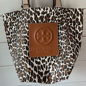 Tory Burch Gracie Printed Canvas Tote- Reva Leopard